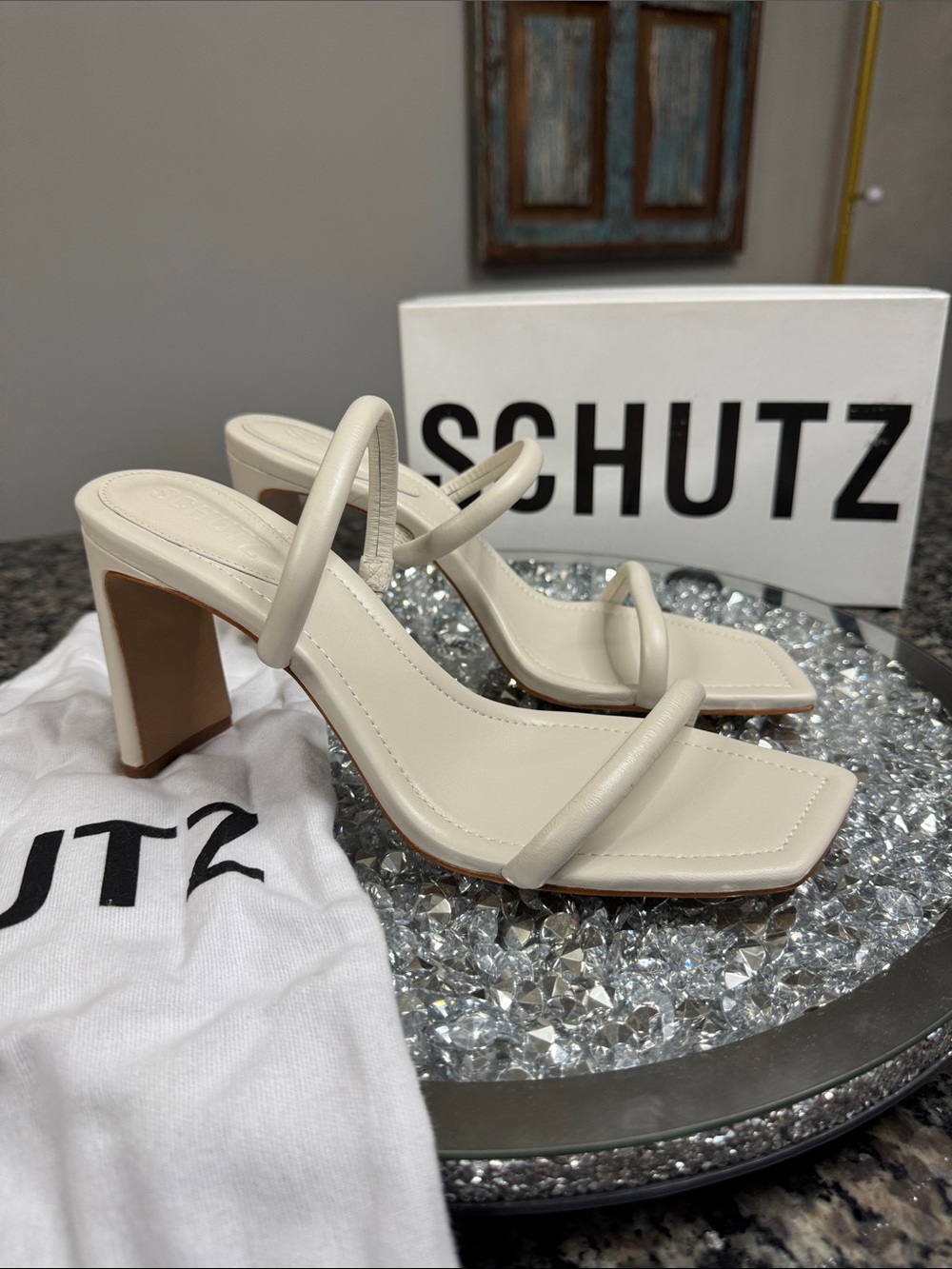 SCHUTZ leather Cream Square-Toe Strappy Block Heel Sandals NEW 10